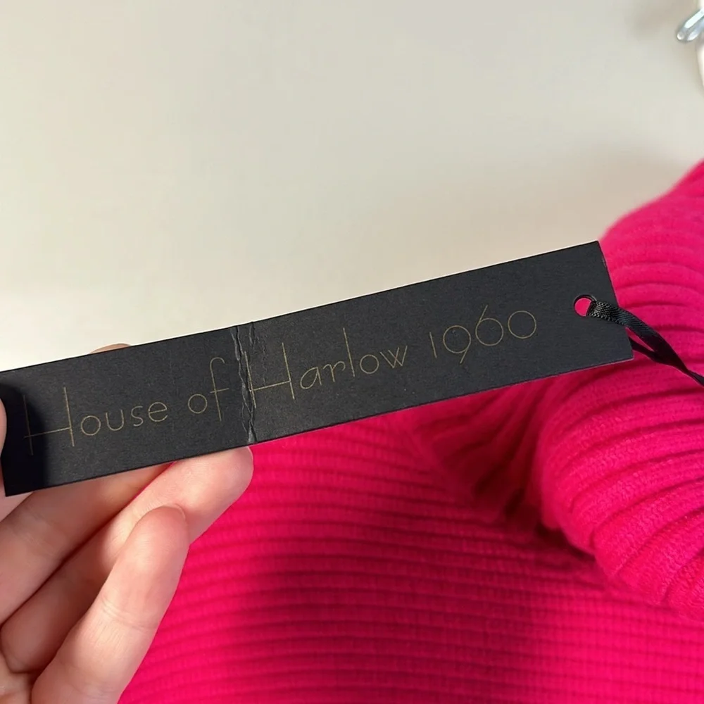 NWT House Of Harlow 1960 Pink Long Sleeve Cropped Turtleneck Sweater Size XS